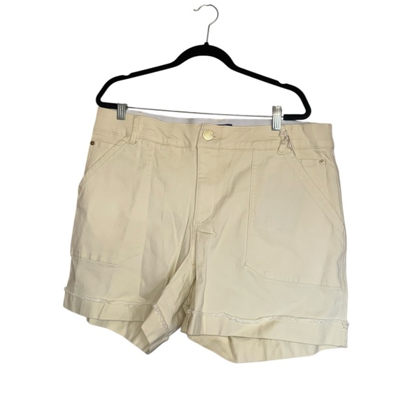 NWT Democracy Illiana Ab Solution Cuffed Denim Short 16W Pale Yellow - Picture 5 of 6